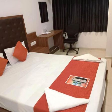 Sai Deep Lodging Navi Mumbai Dış mekan fotoğraf