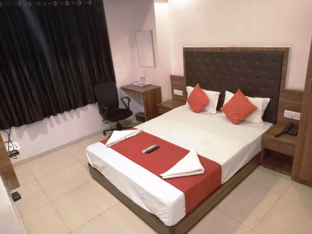 Sai Deep Lodging Navi Mumbai Dış mekan fotoğraf